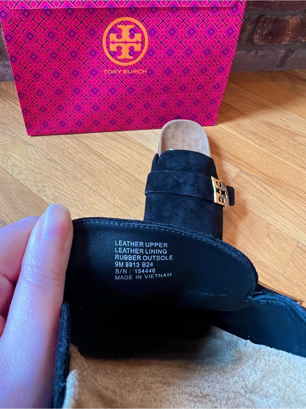 Tory Burch Perfect Black Suede Mellow Mules Clogs - Picture 10 of 14